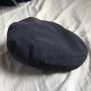 Banana Republic drivers hat cap